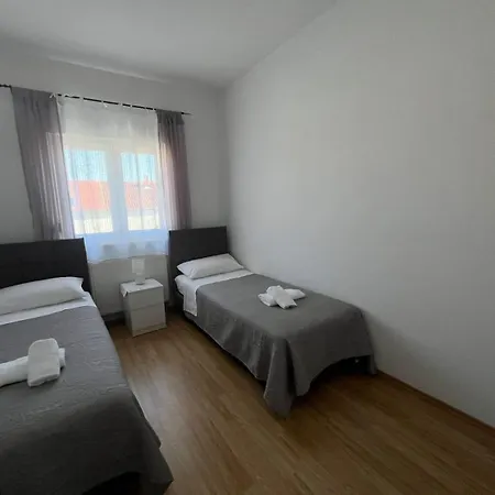 Stadion Apartman *